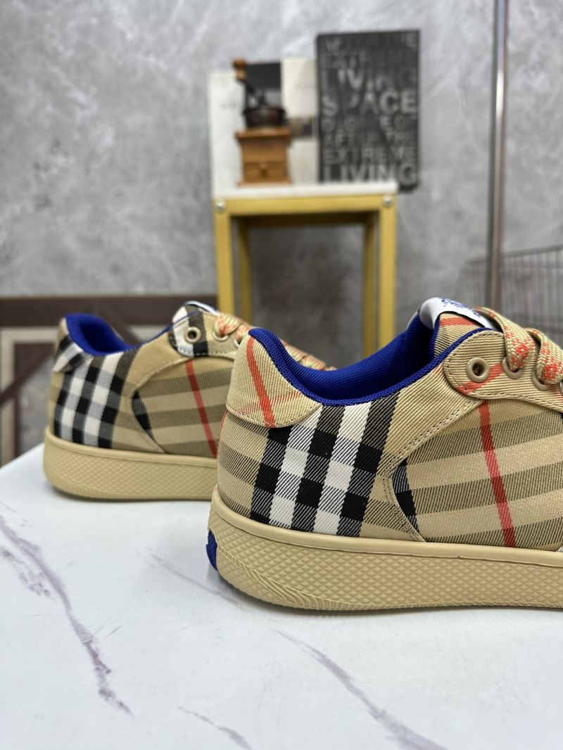 Burberry Low Shoes